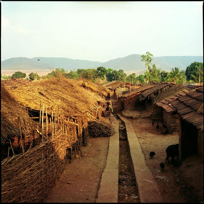 ROUSSELOT_SHINING_002