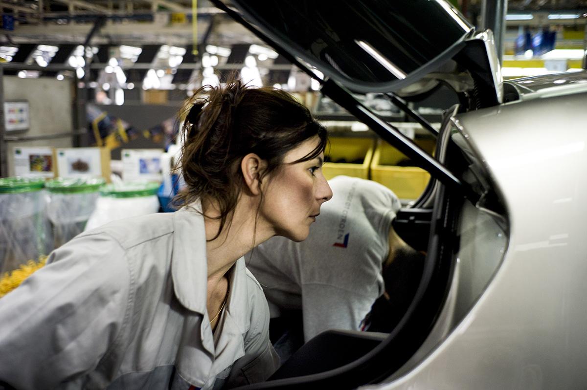 HELLE_EXPOPEUGEOT_031