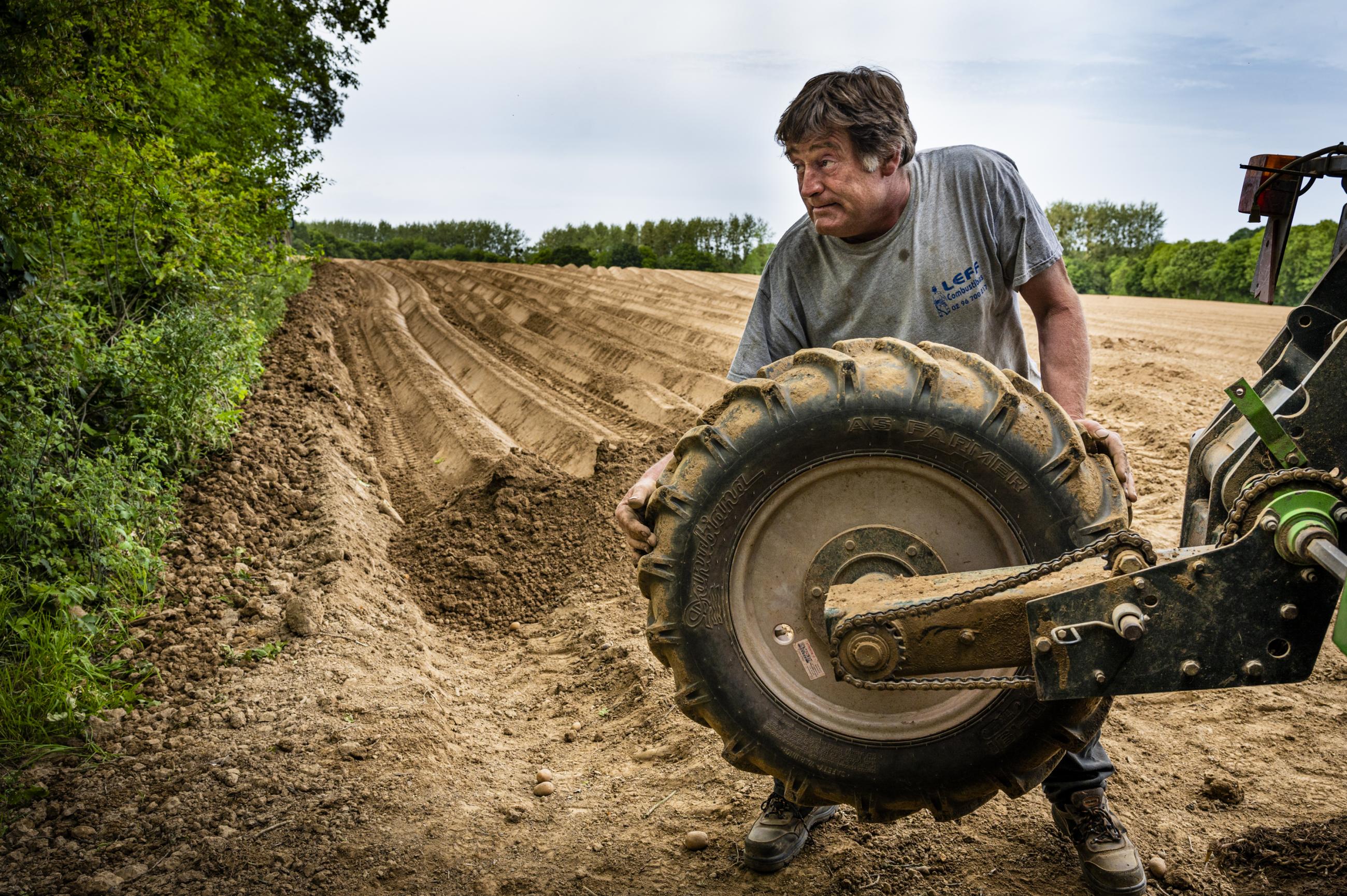 Goudelin chronique d'un village breton Bernard le Bars