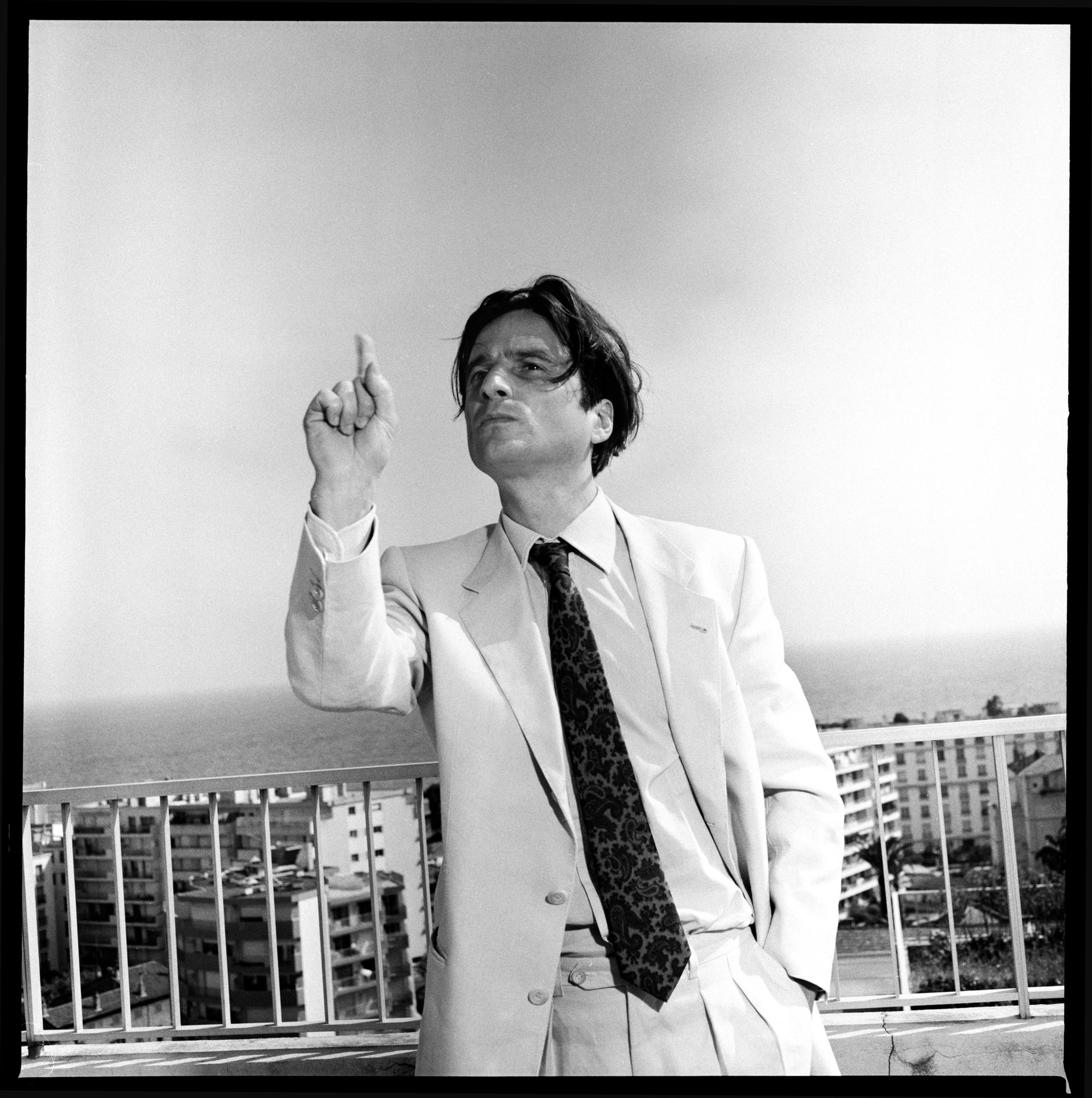 Ciné monde Xavier Lambours