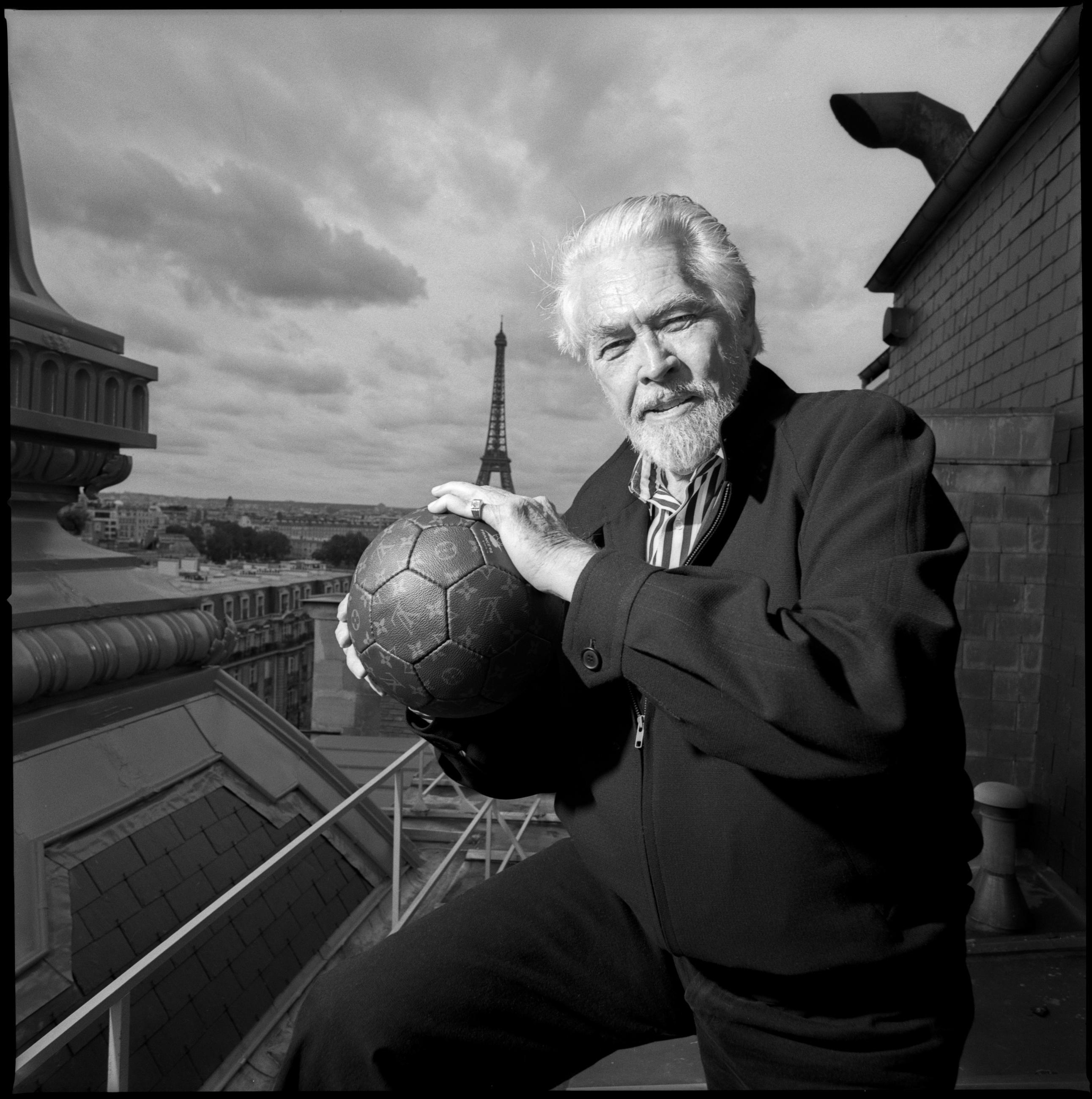 Rebonds pour Vuitton Xavier Lambours