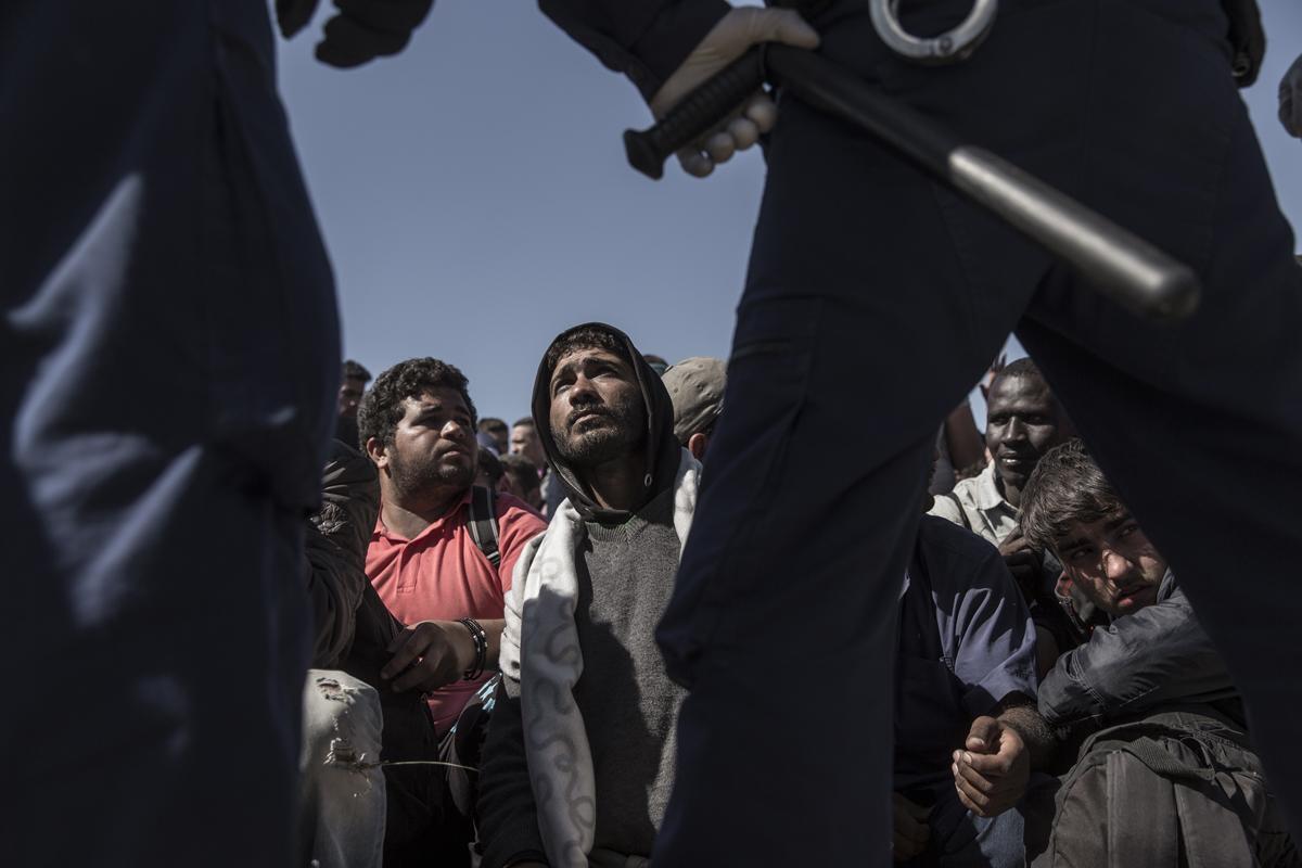 PORNECZI_REFUGIES_019