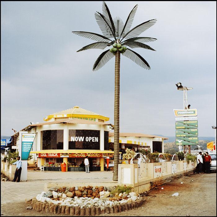 ROUSSELOT_SHINING_023