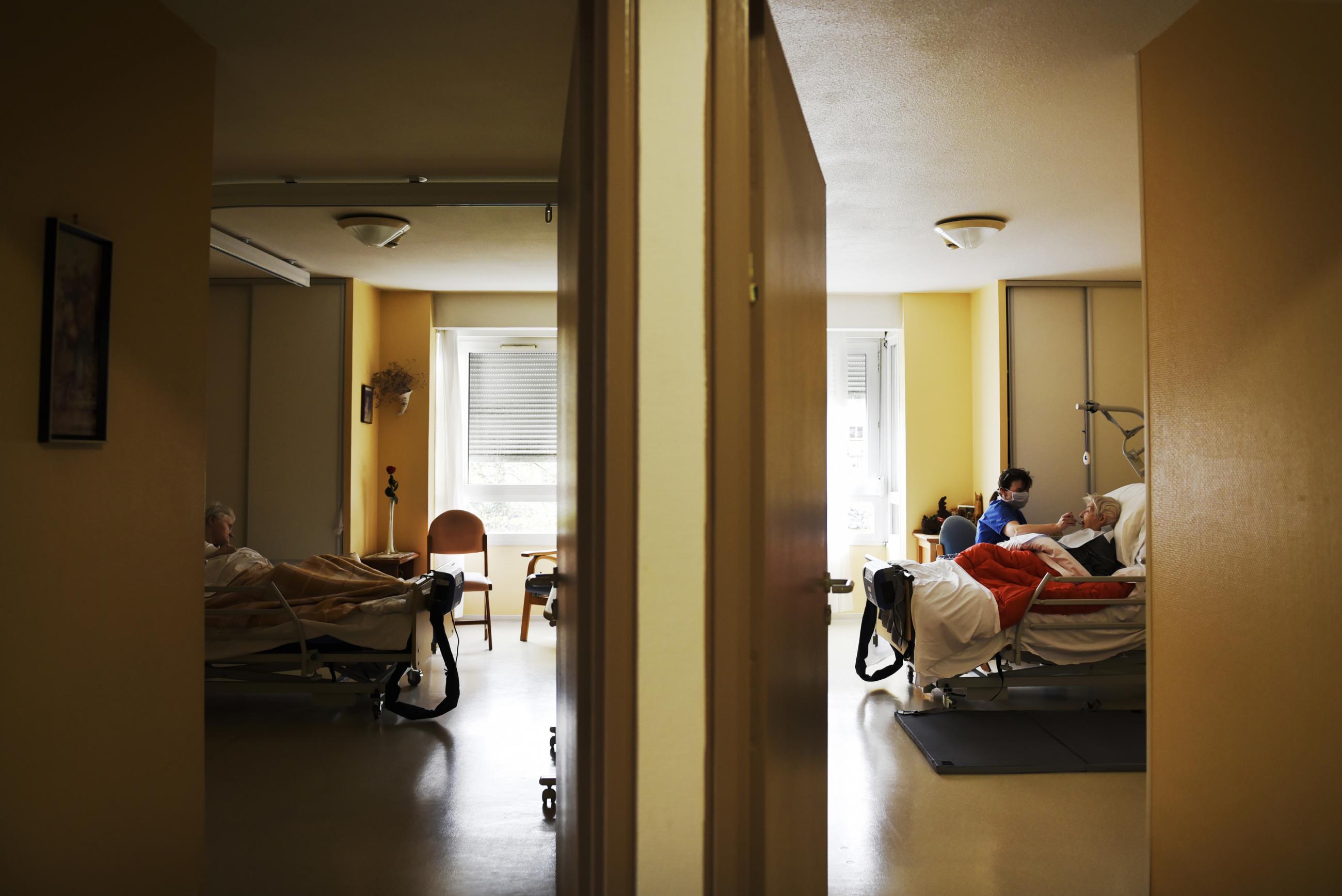 EHPAD coronavirus Florence Brochoire