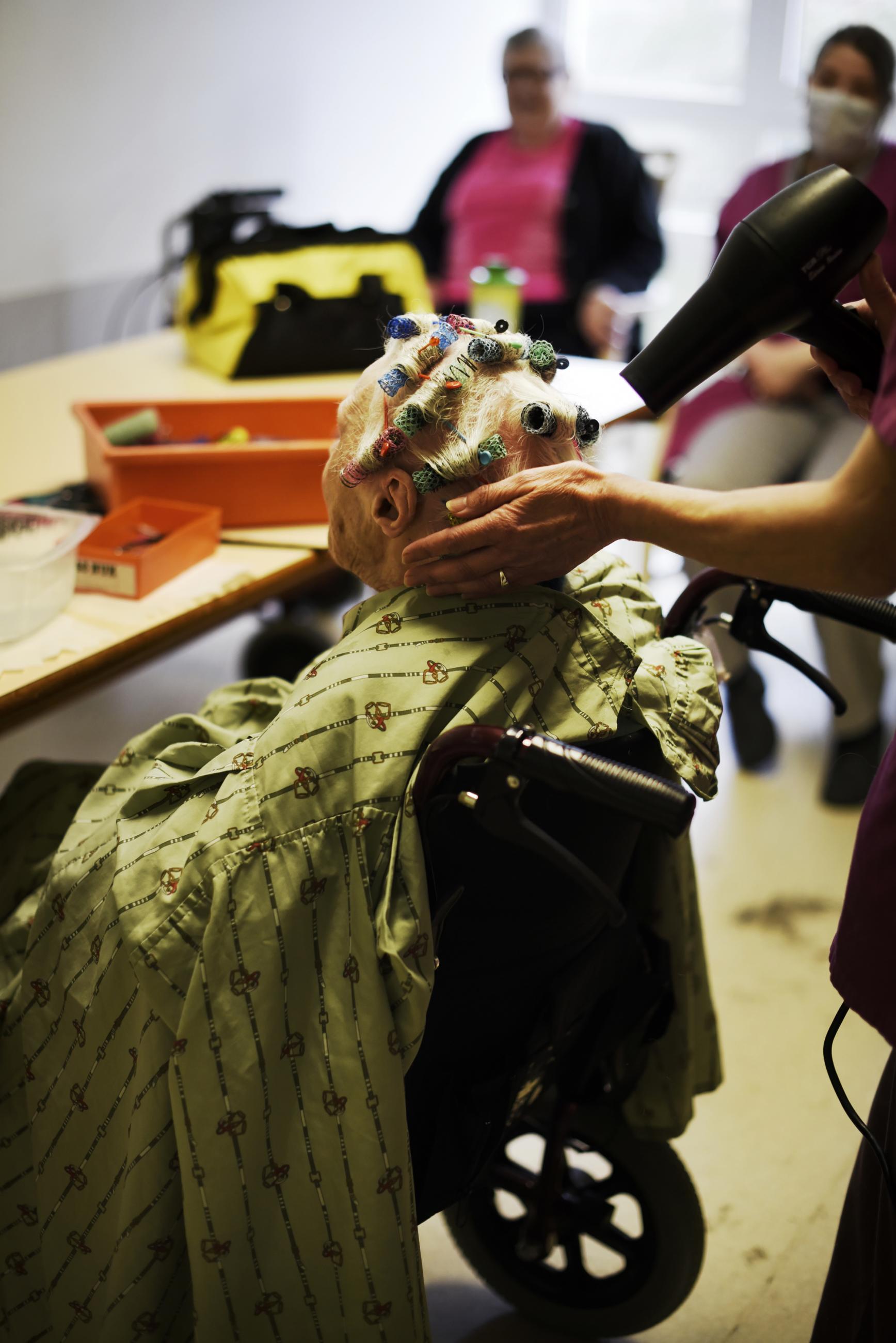 EHPAD coronavirus Florence Brochoire