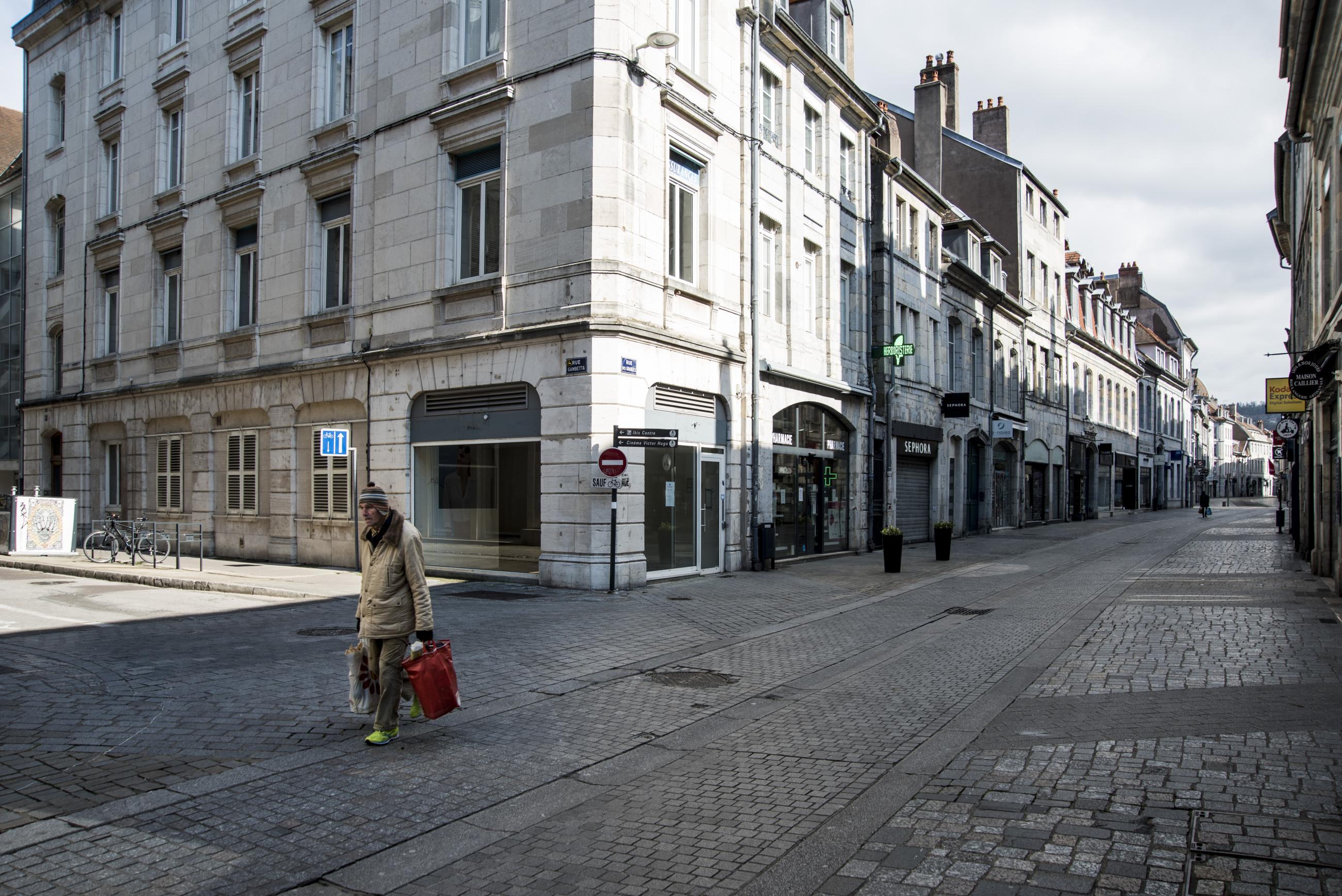 Etat provisoire Raphaël Helle