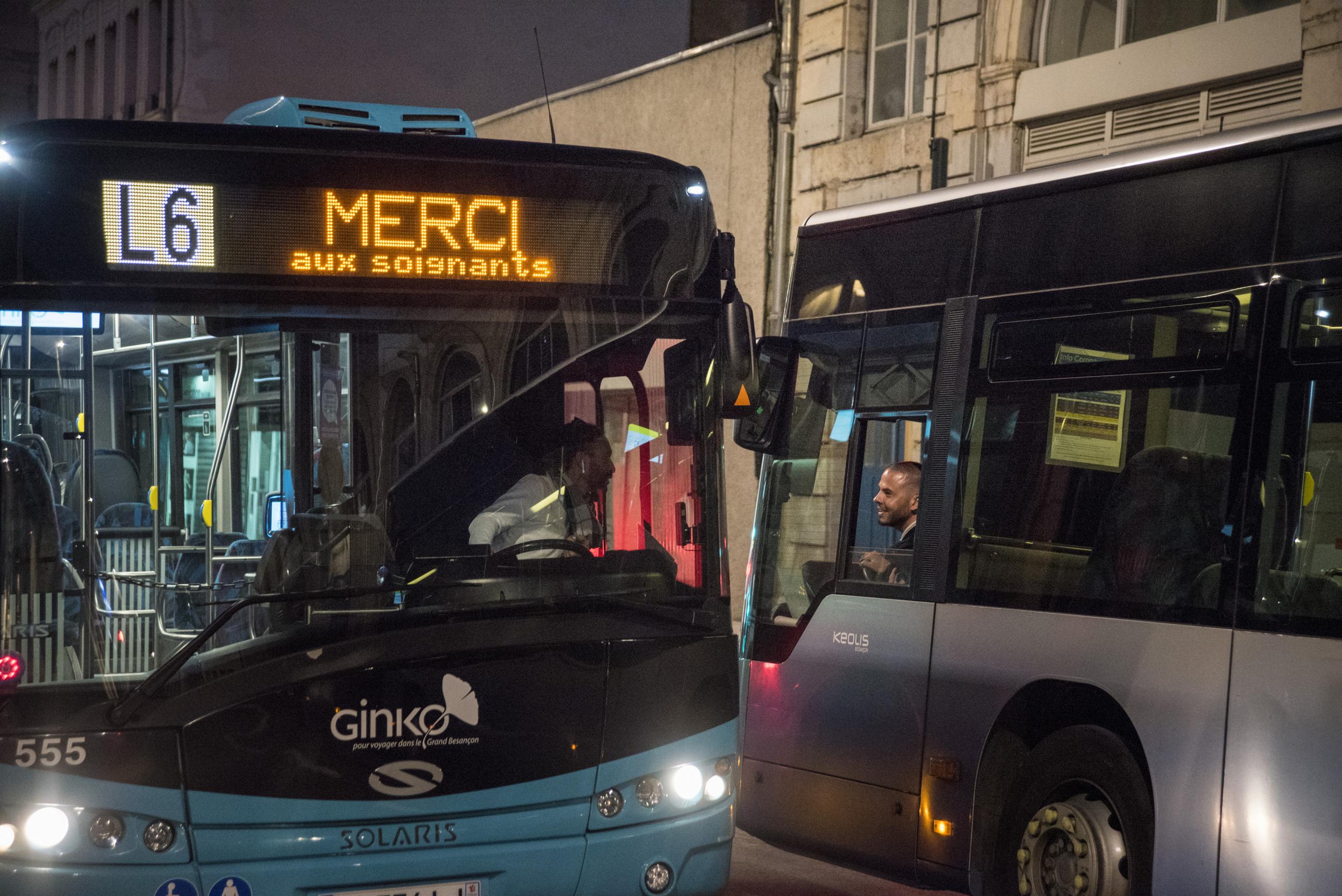 Les essentiels invisibles