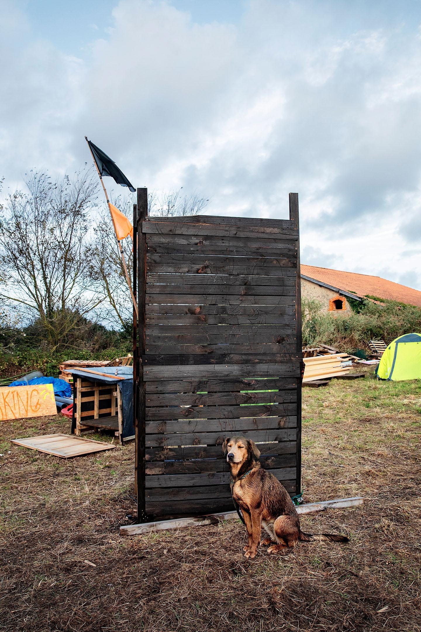 A contre-courant Mélanie Bahuon