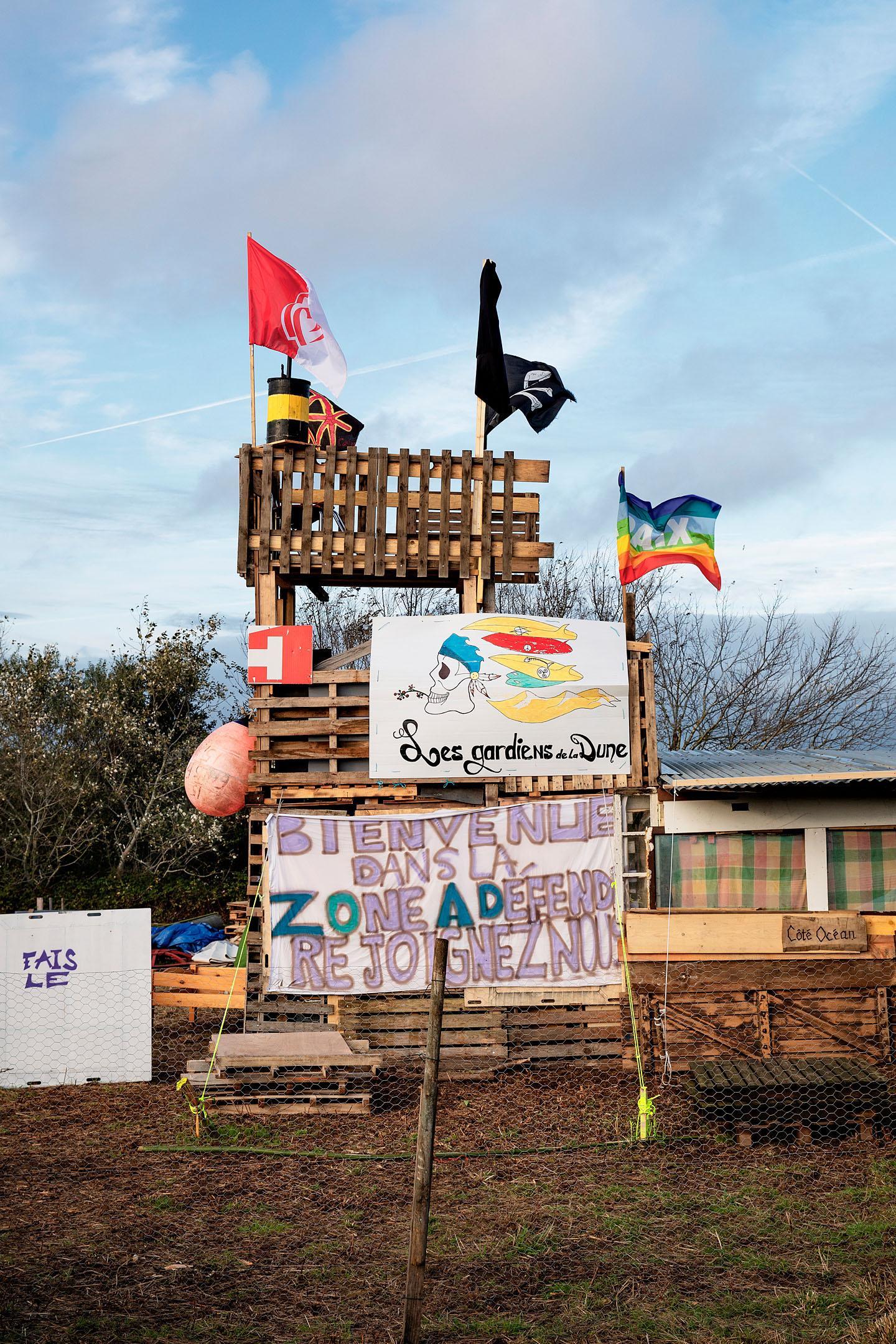 A contre-courant Mélanie Bahuon