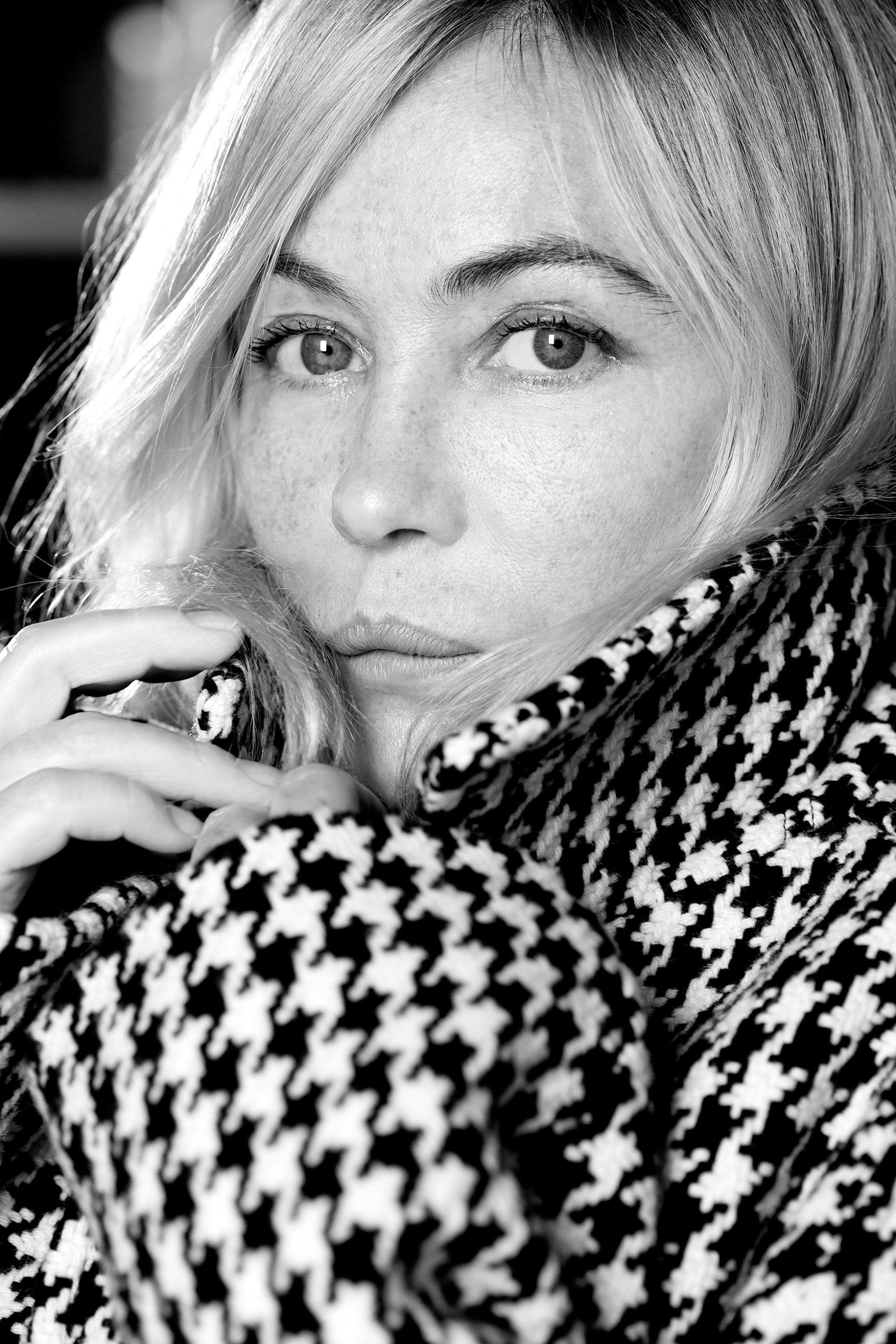 Portrait Emmanuelle Beart Carole Bellaiche