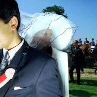 CHOQUER_HORS CHAMP_001