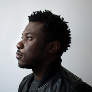 Adama Diop, comedien, musicien et metteur en scène