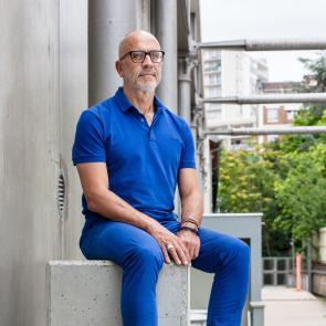Jose-Manuel Gonçalves, directeur du centre culturel "Le 104".